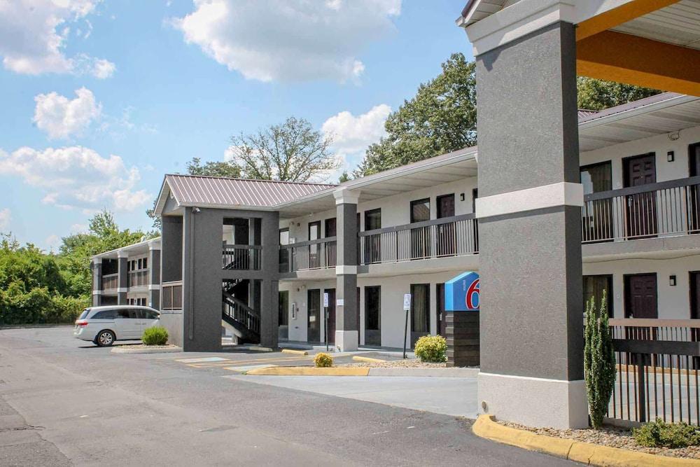 Motel 6 Knoxville, Tn - East Exterior foto